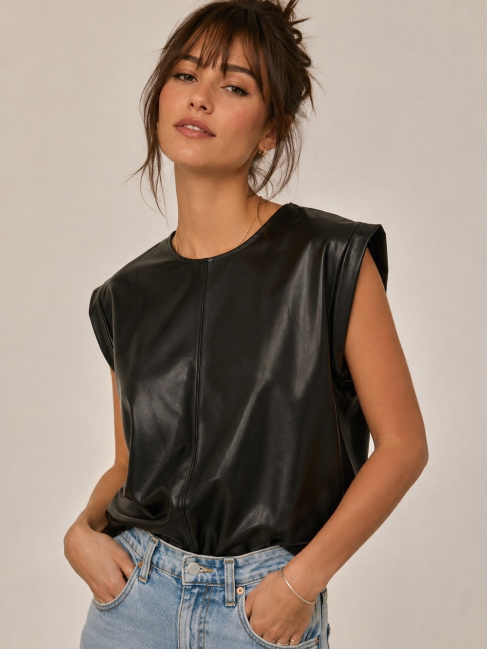 NWOT Olivia Jordan black faux leather capped sleeved top sz XL new without tags